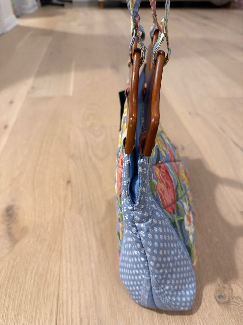 NWT Laura Ashley Floral Cotton Tote in Blue with Pink and Yellow Blooms - Picture 8 of 12